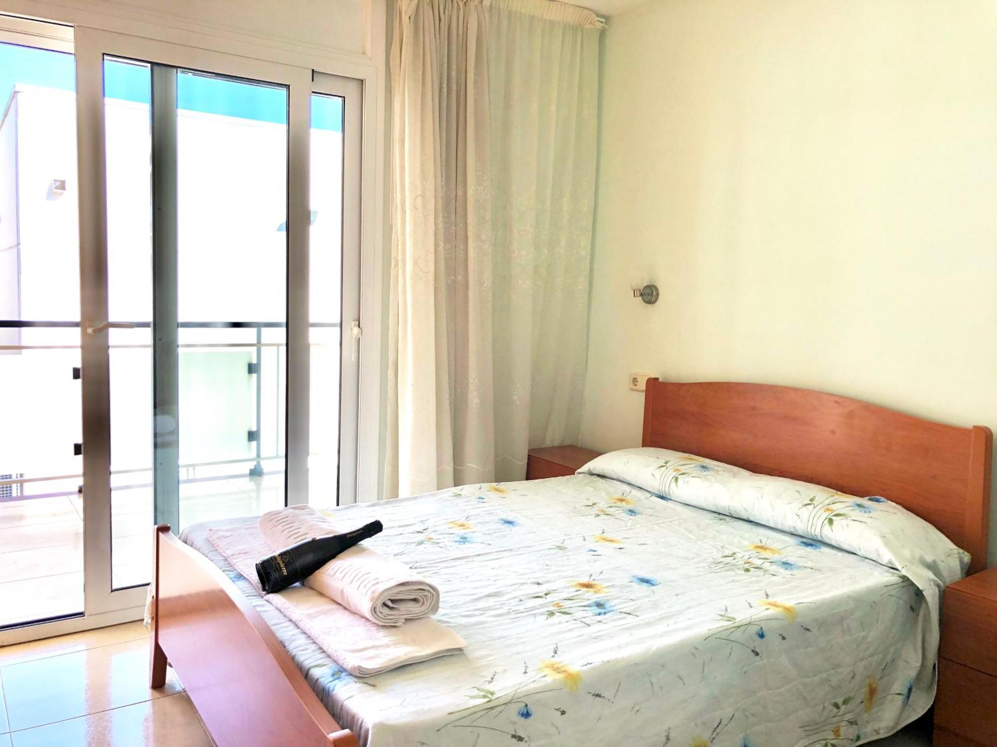 Apartamentos Benet Росес Екстериор снимка