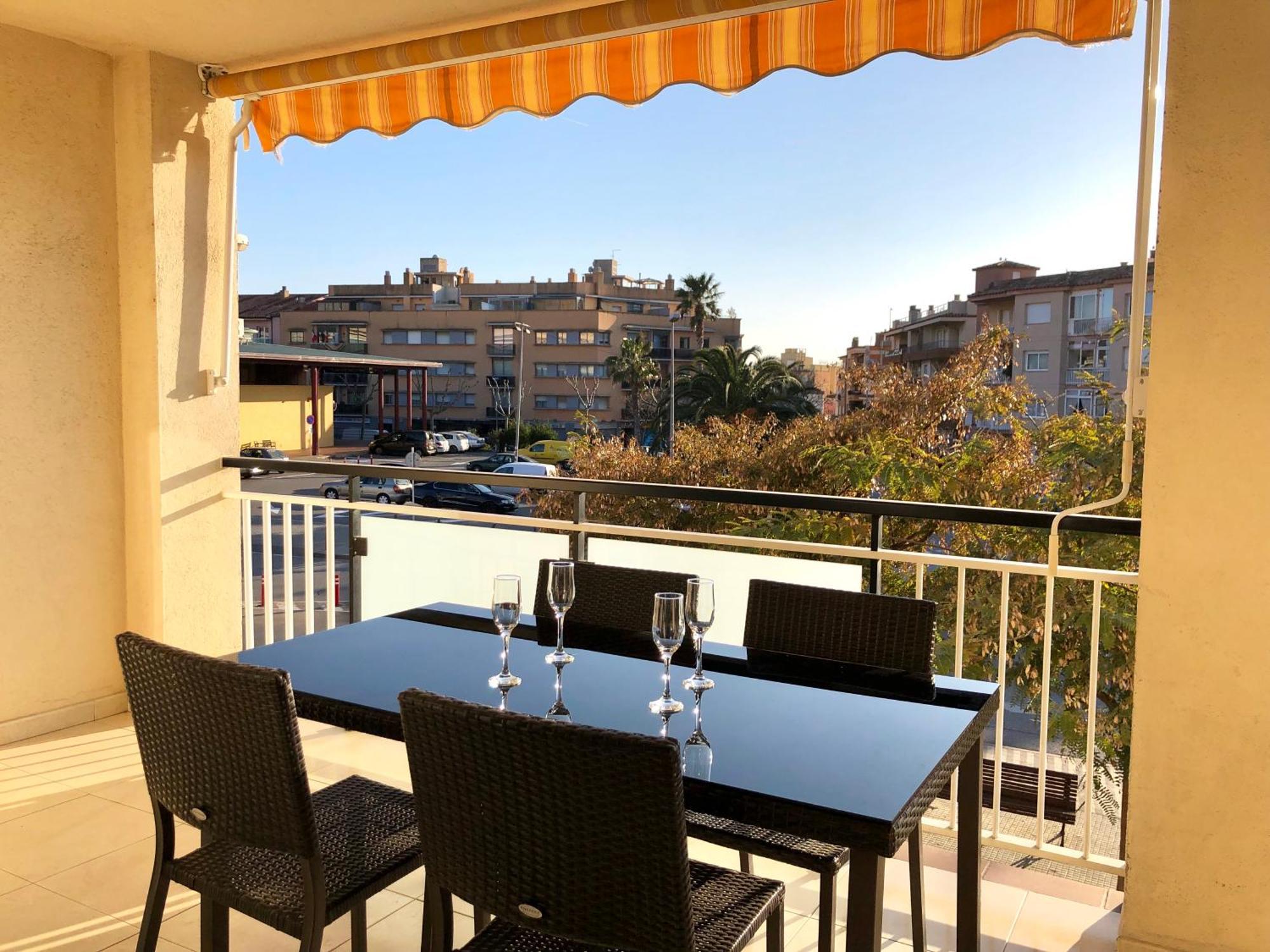 Apartamentos Benet Росес Екстериор снимка