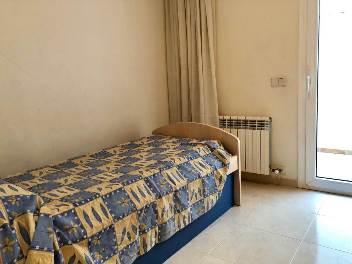 Apartamentos Benet Росес Екстериор снимка